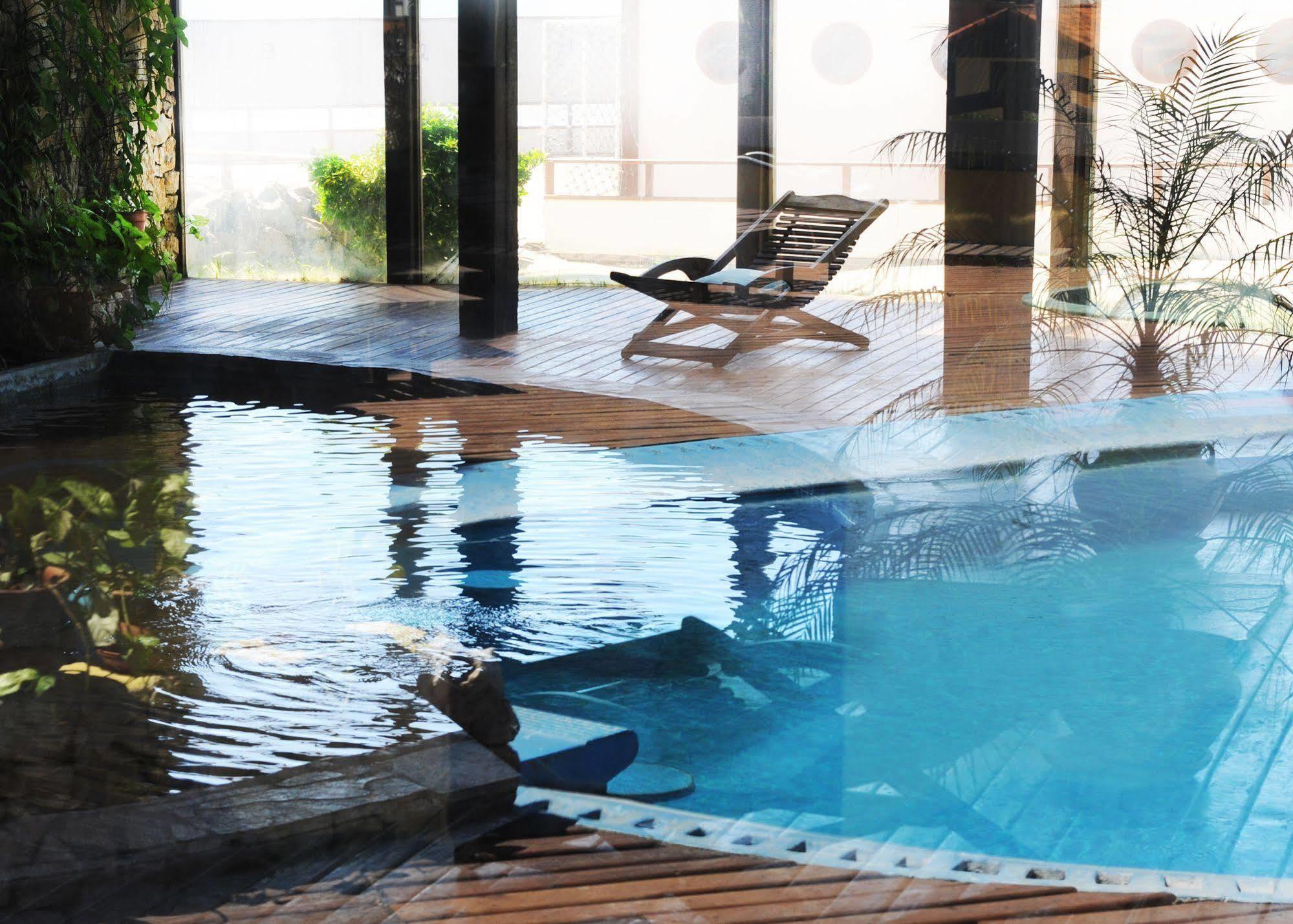 Y Arenarena Hotel